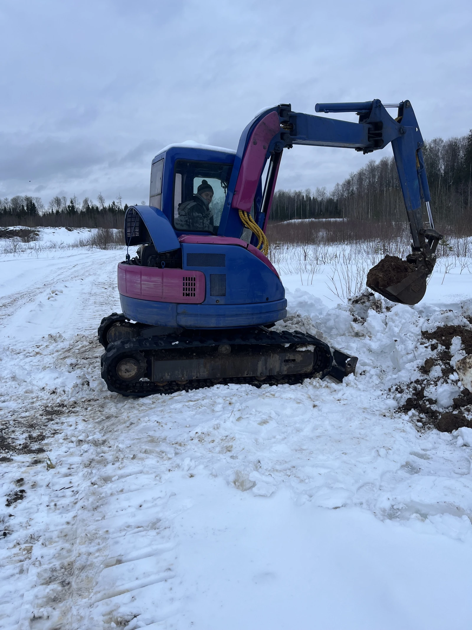 Komatsu PC50, 2000г