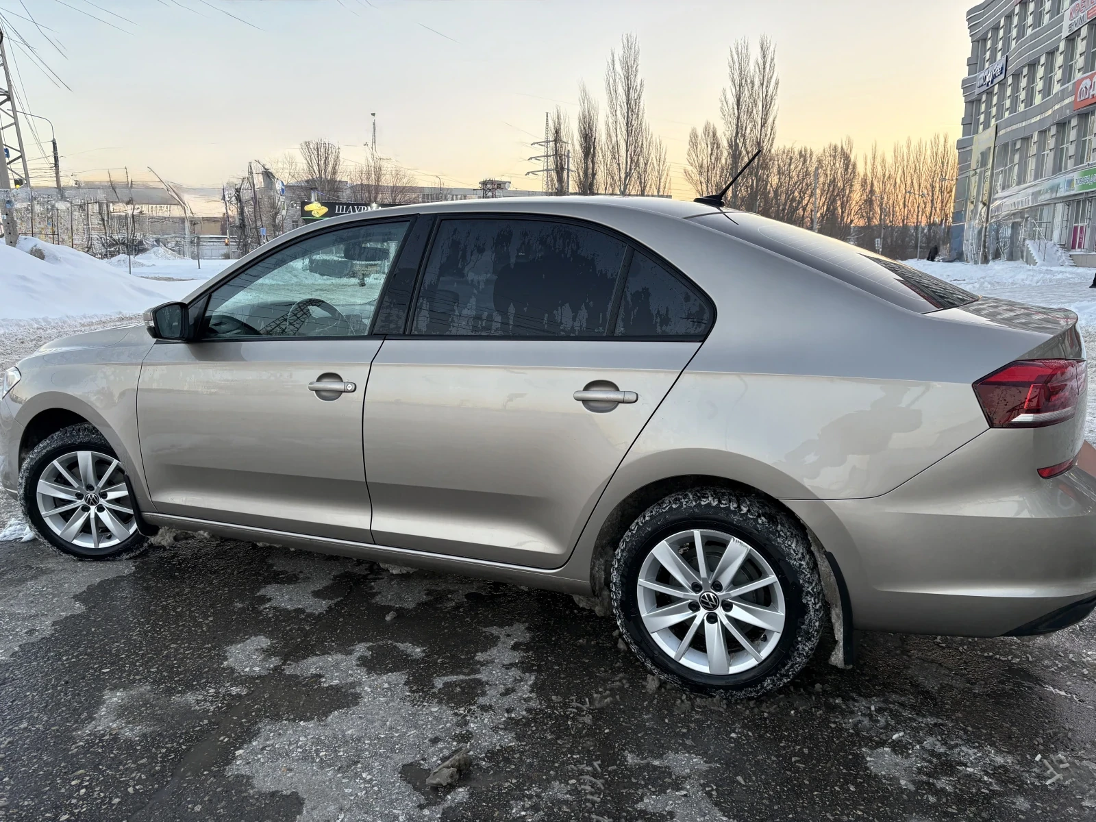 Volkswagen Polo, 2022г, передний привод, автомат