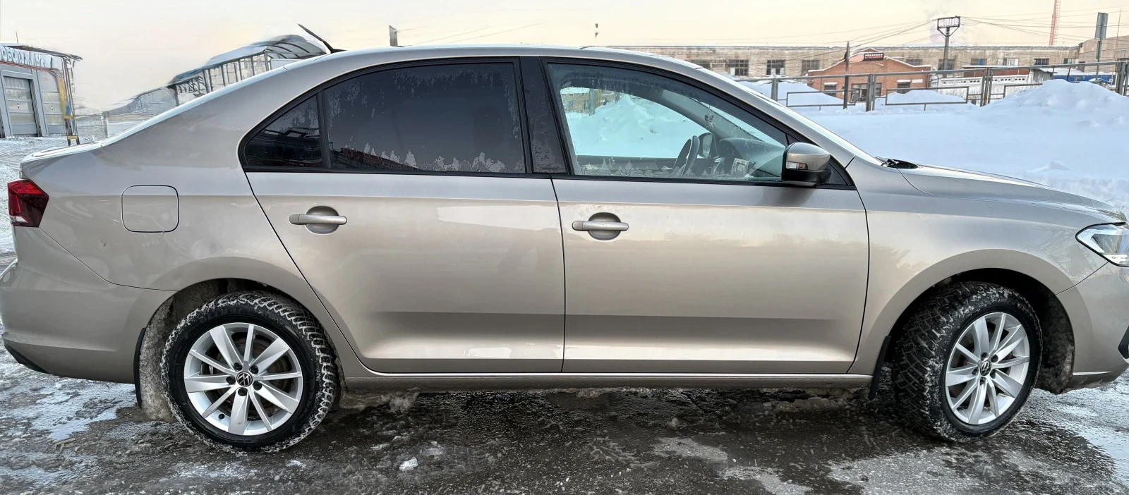 Volkswagen Polo, 2022г, передний привод, автомат