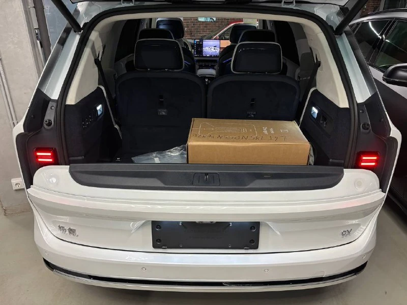 Zeekr 9X, 2025г, полный привод, автомат