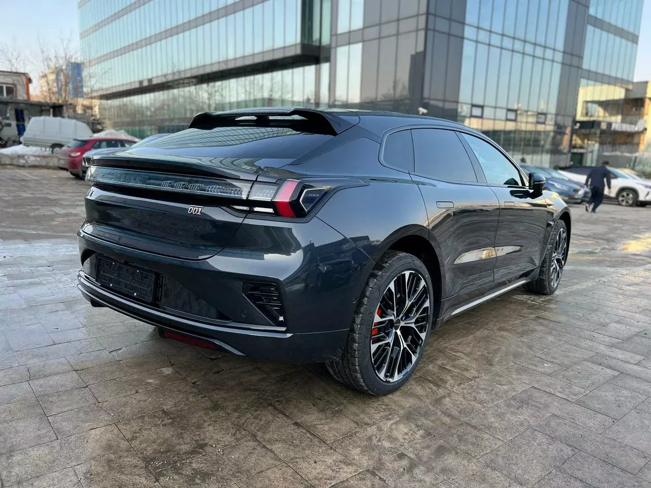 Zeekr 001, 2025г, полный привод, автомат