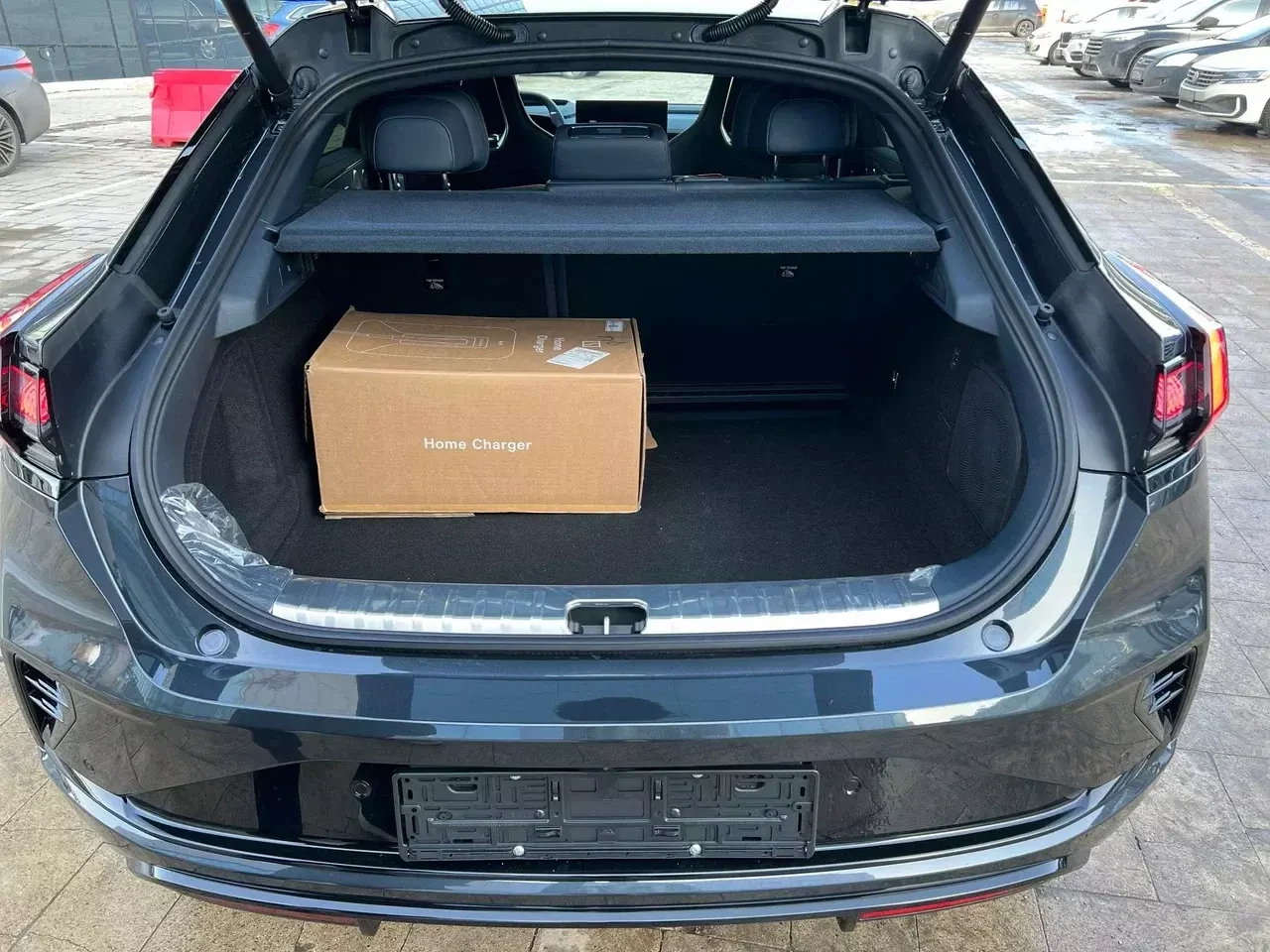 Zeekr 001, 2025г, полный привод, автомат