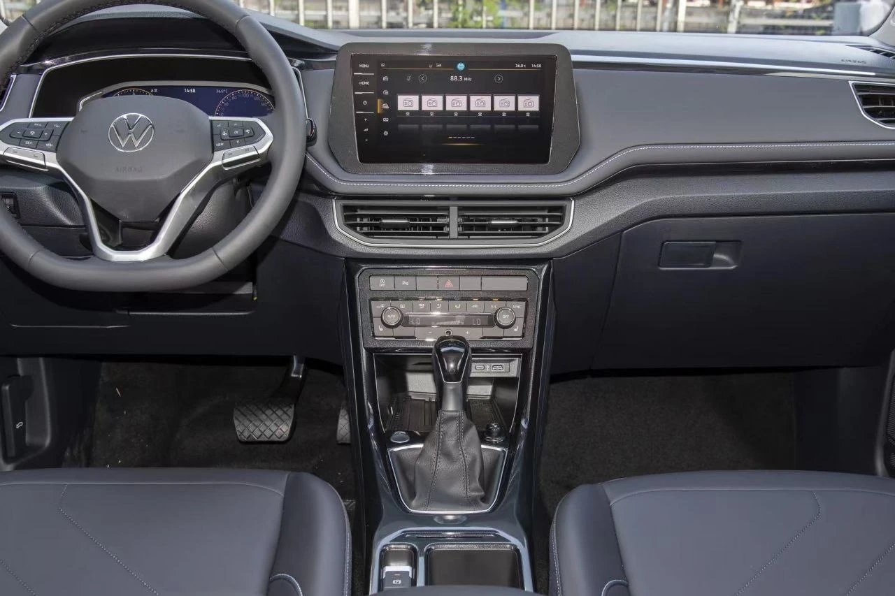 Volkswagen Tharu XR, 2026г, передний привод, автомат