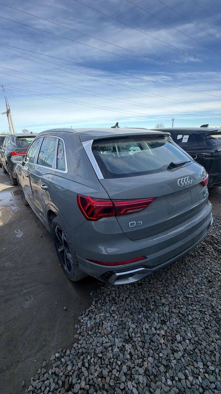 Audi Q3, 2025г, передний привод, робот