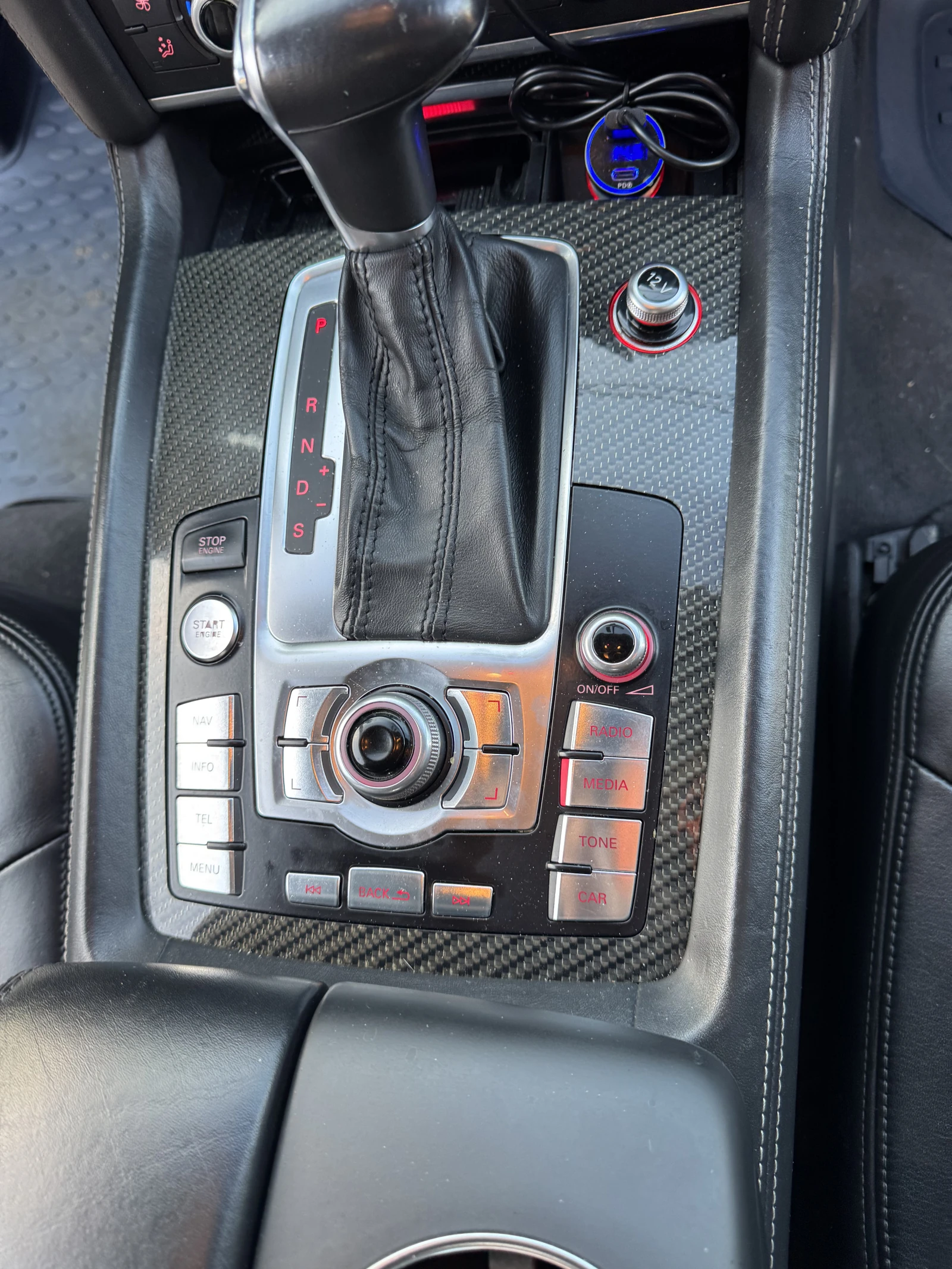 Audi Q7, 2012г, полный привод, автомат