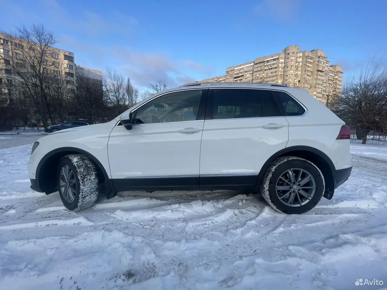 Volkswagen Tiguan, 2017г, полный привод, робот