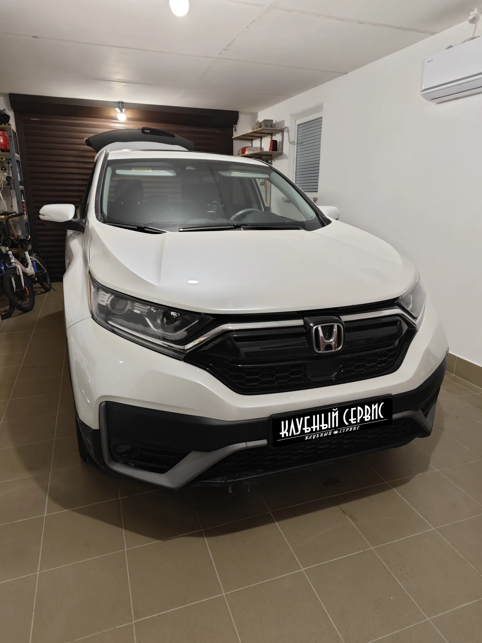Honda CR-V, 2020г, полный привод, вариатор
