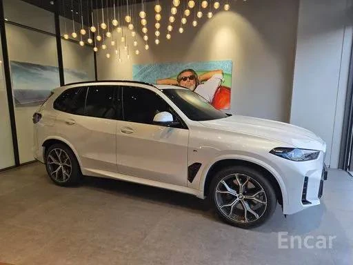 BMW X5, 2025г, полный привод, автомат