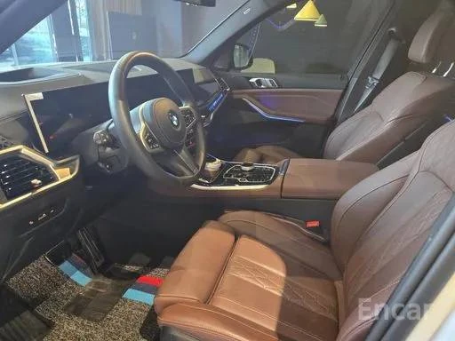 BMW X5, 2025г, полный привод, автомат