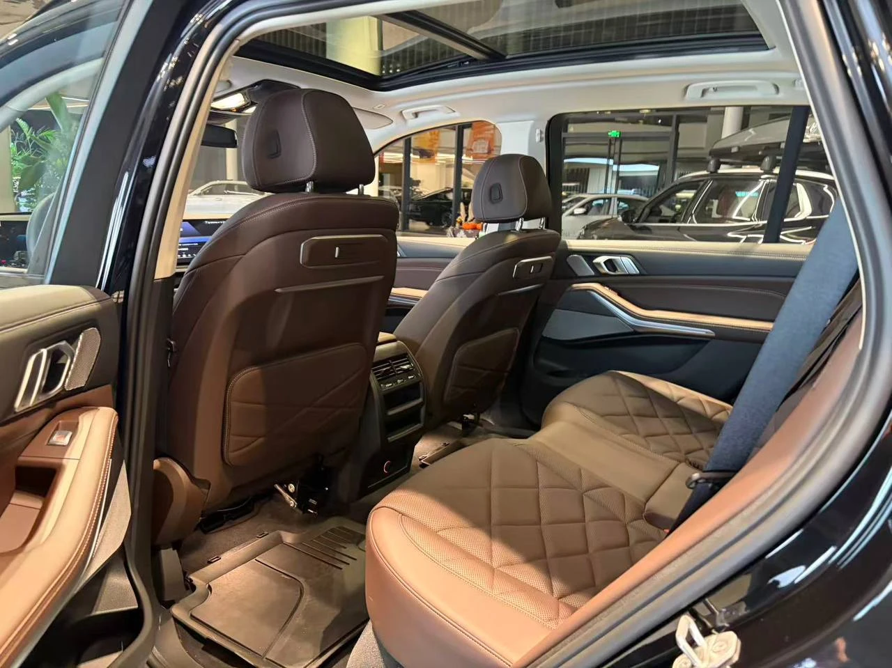 BMW X5, 2025г, полный привод, автомат