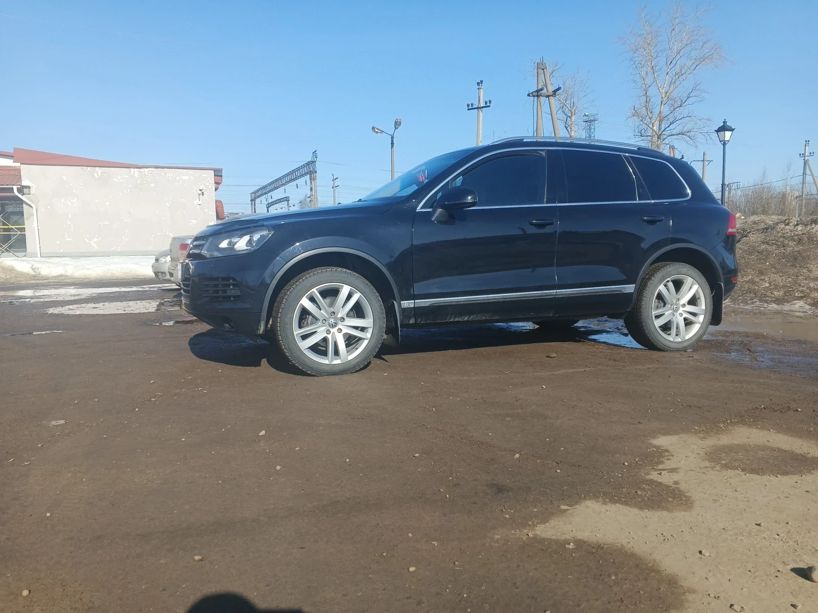 Volkswagen Touareg, 2012г, полный привод, автомат