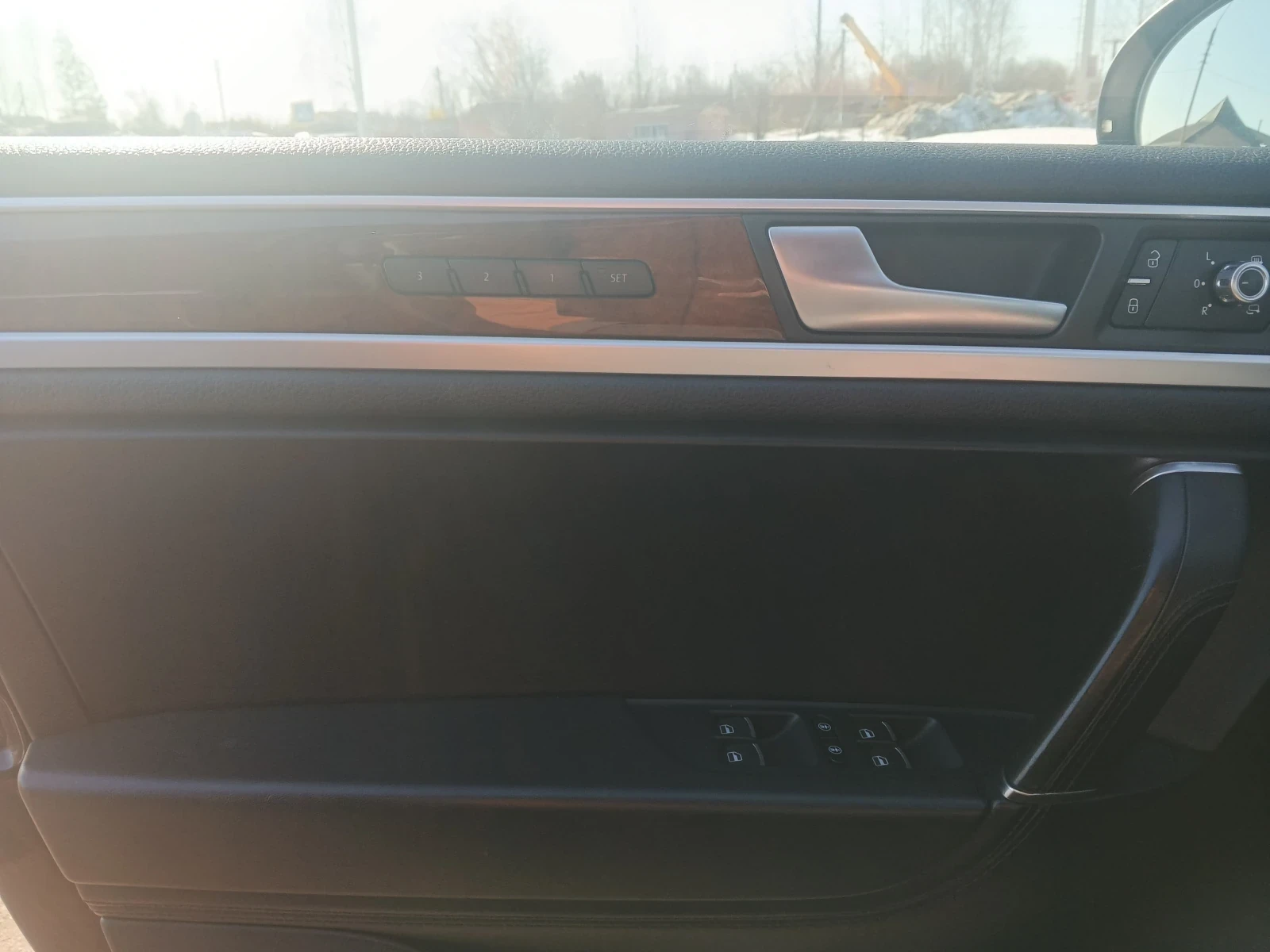 Volkswagen Touareg, 2012г, полный привод, автомат