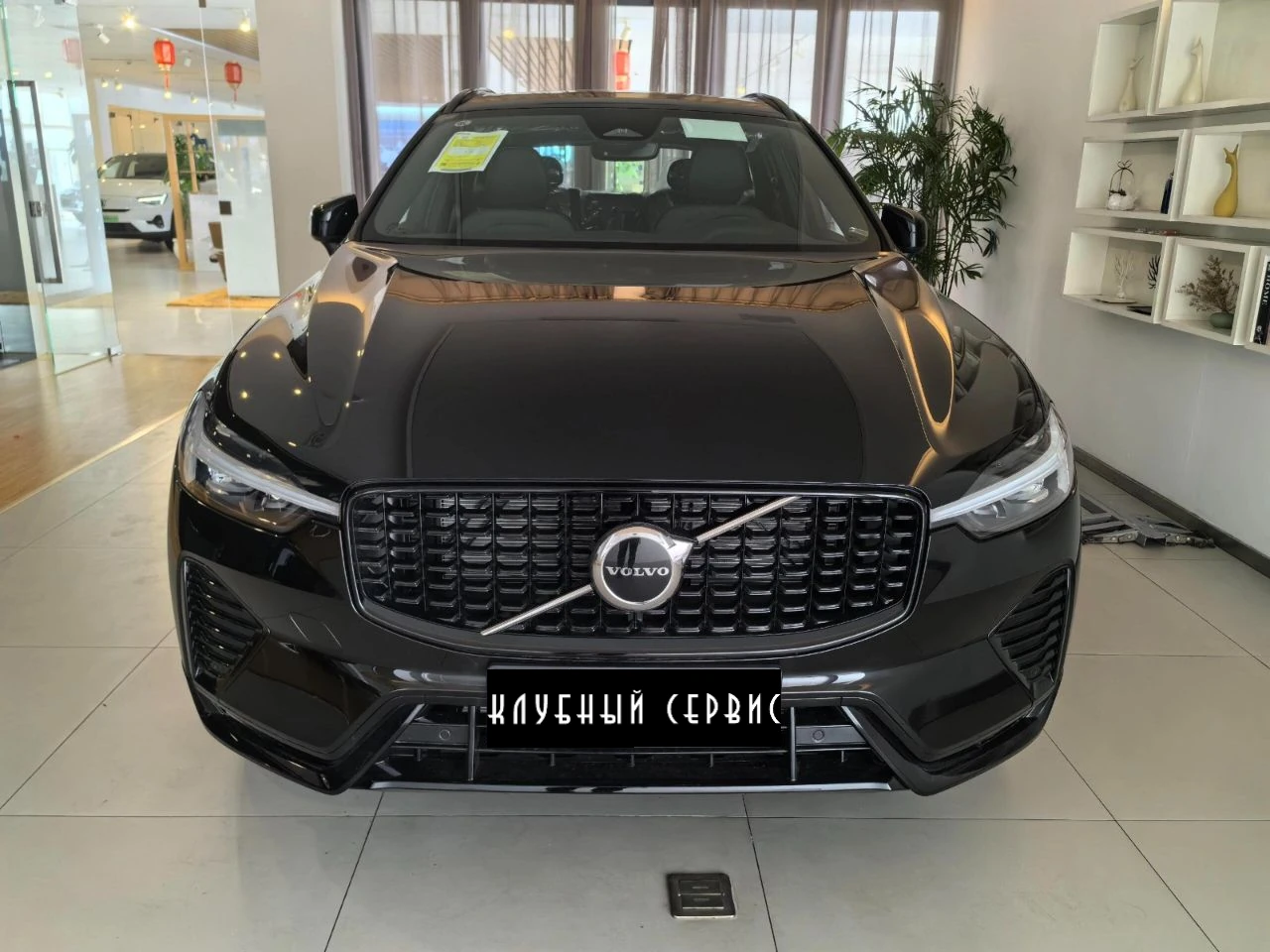 Volvo XC60, 2025г, полный привод, автомат