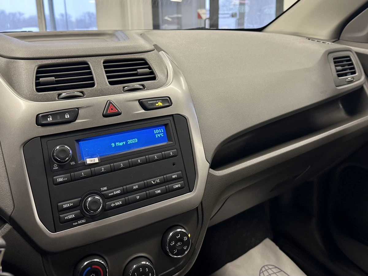 Chevrolet Cobalt, 2023г, передний привод, автомат