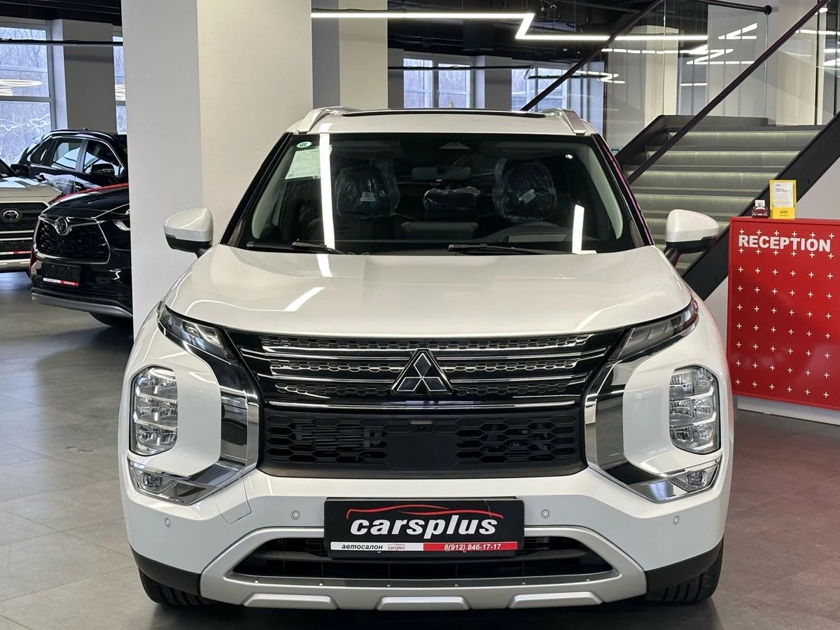 Mitsubishi Outlander, 2023г, полный привод, вариатор