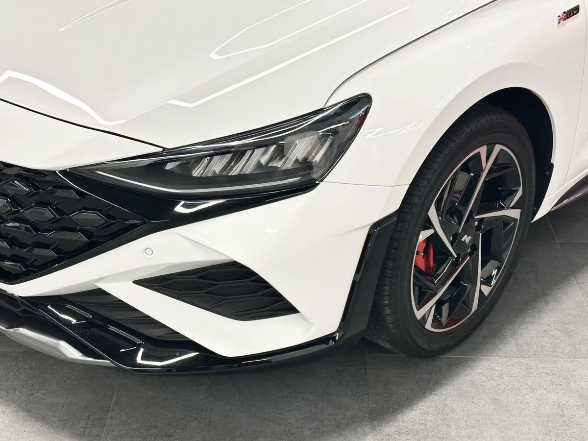 Hyundai Lafesta, 2025г, передний привод, робот