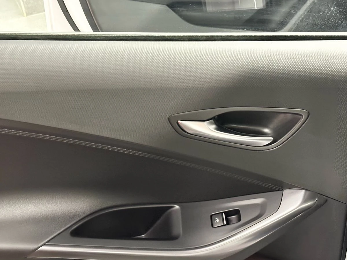 Hyundai Lafesta, 2025г, передний привод, робот