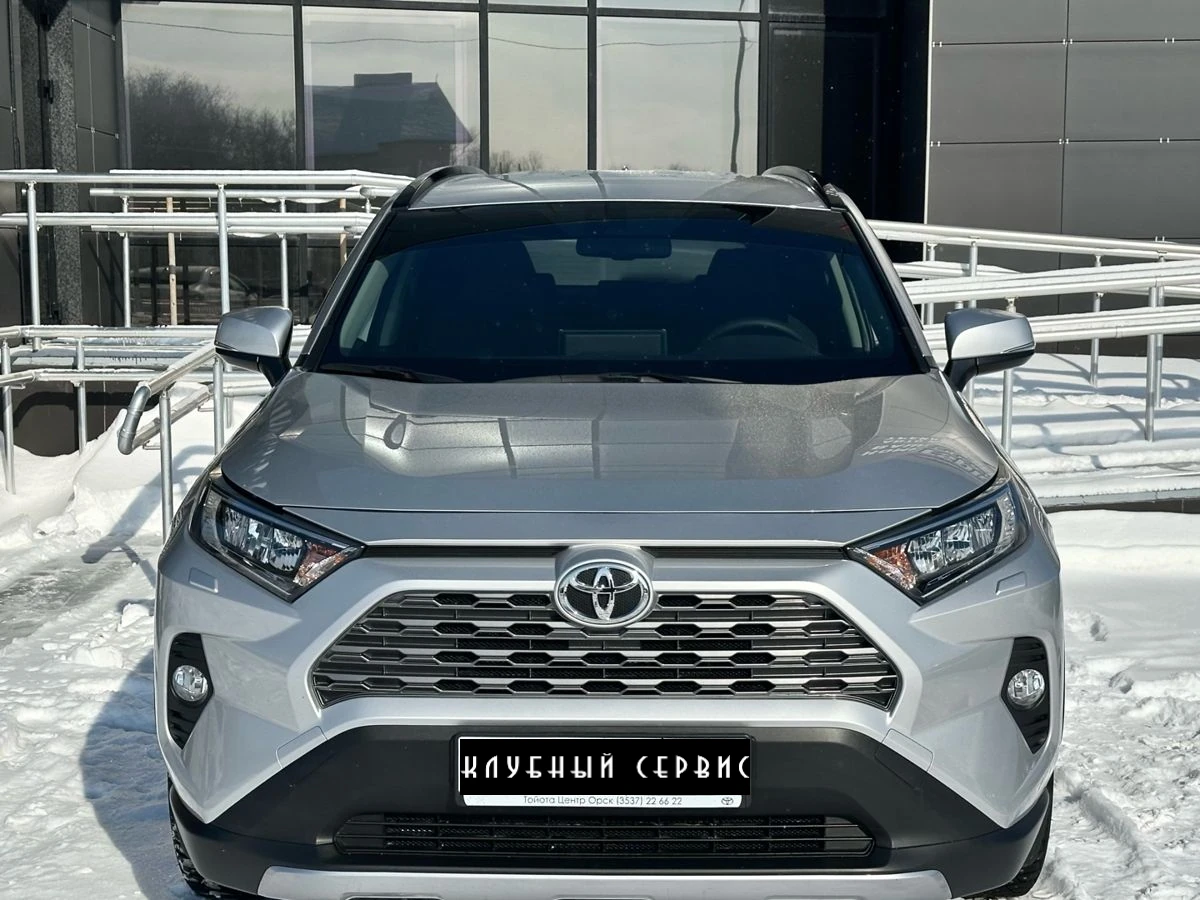 Toyota RAV4, 2021г, полный привод, вариатор
