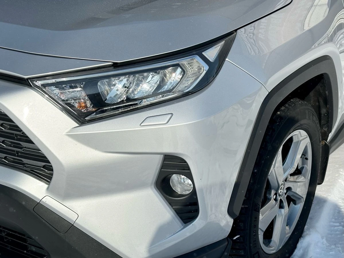 Toyota RAV4, 2021г, полный привод, вариатор