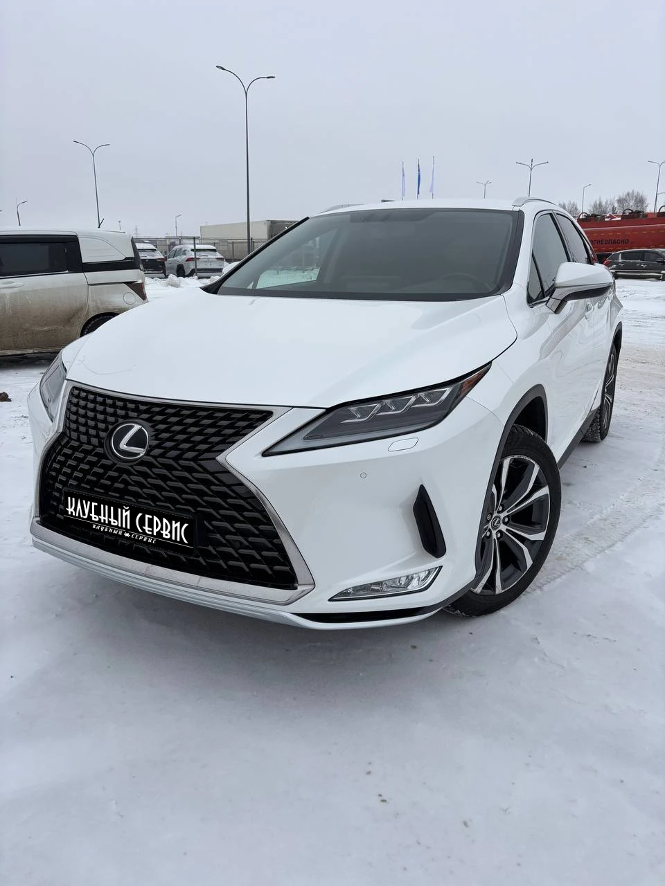 Lexus RX, 2021г, передний привод, автомат