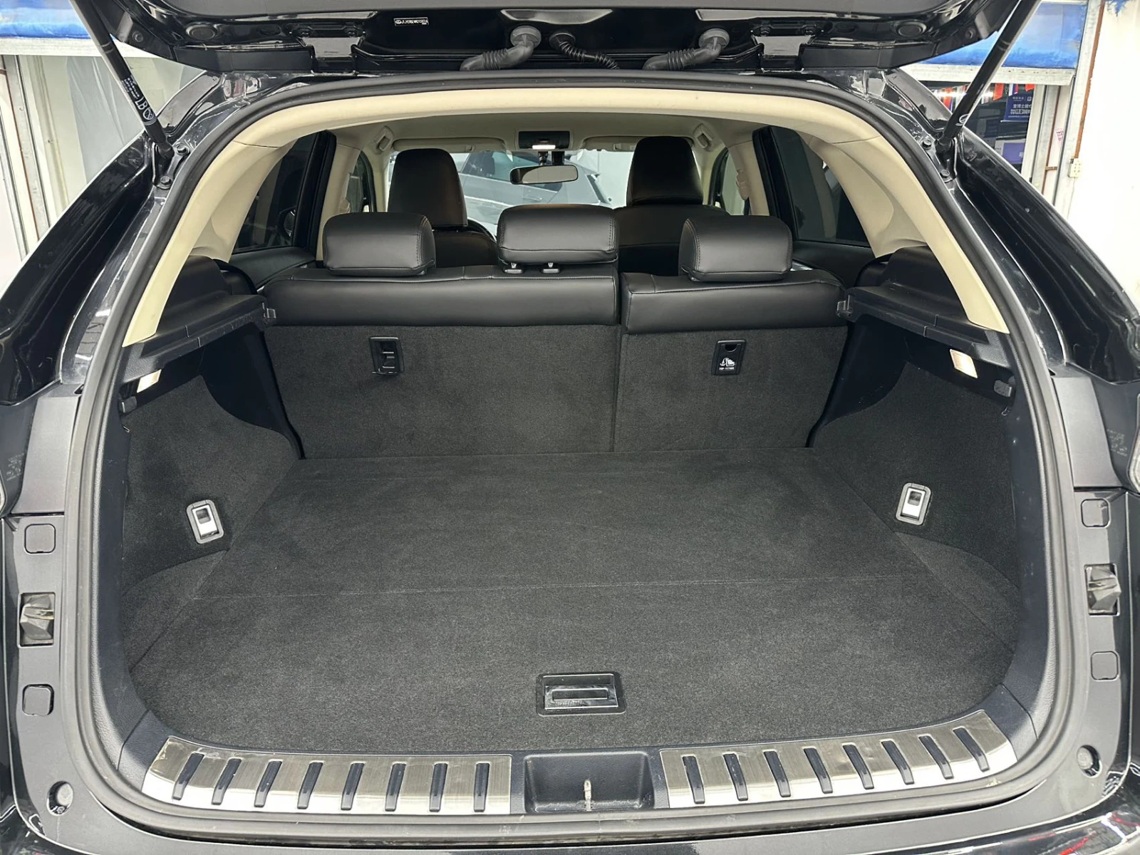 Lexus NX, 2021г, передний привод, вариатор