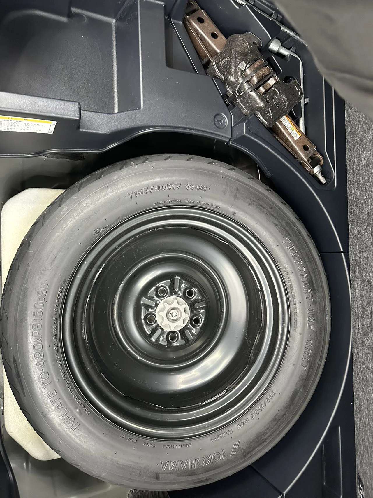 Lexus NX, 2021г, передний привод, вариатор