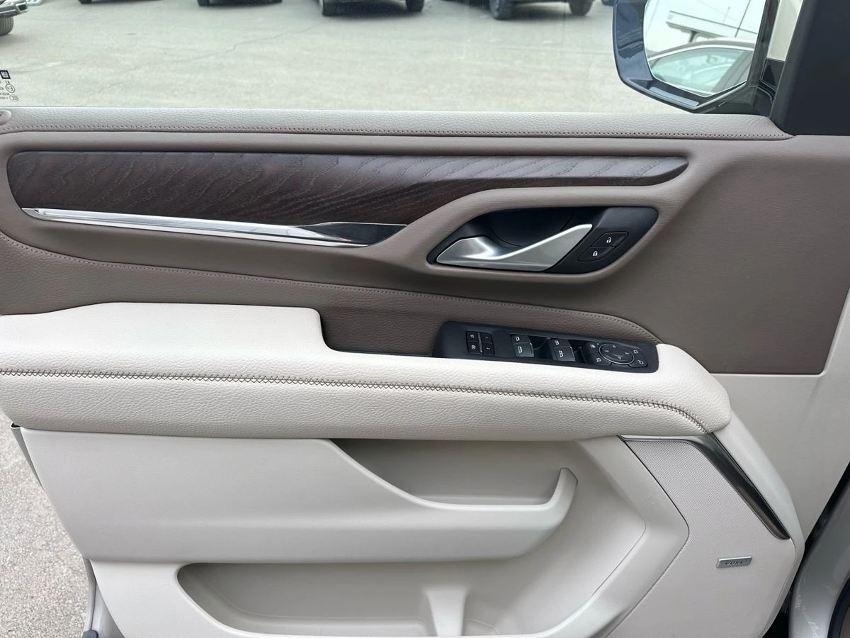 GMC Yukon, 2022г, полный привод, автомат