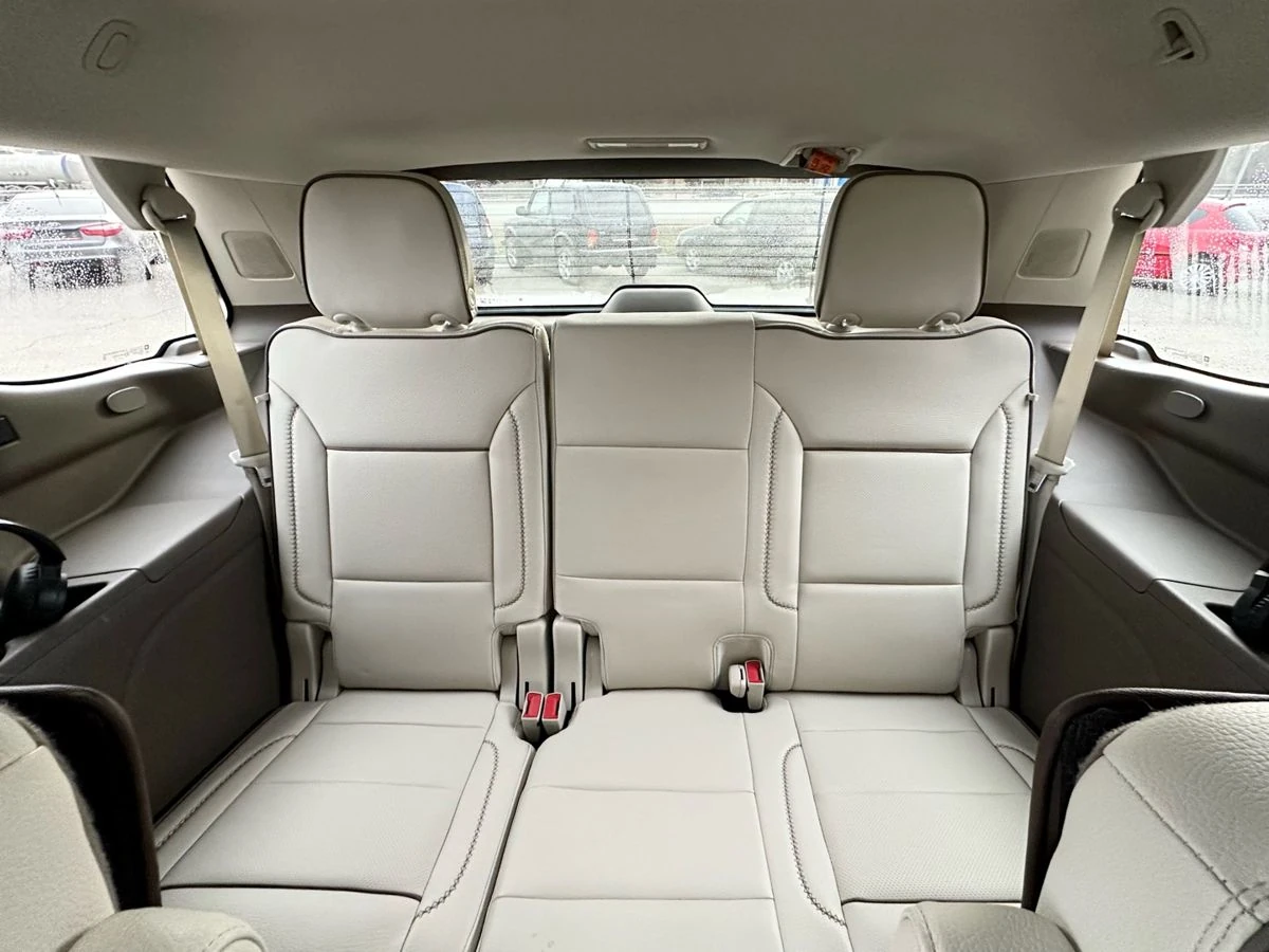 GMC Yukon, 2022г, полный привод, автомат