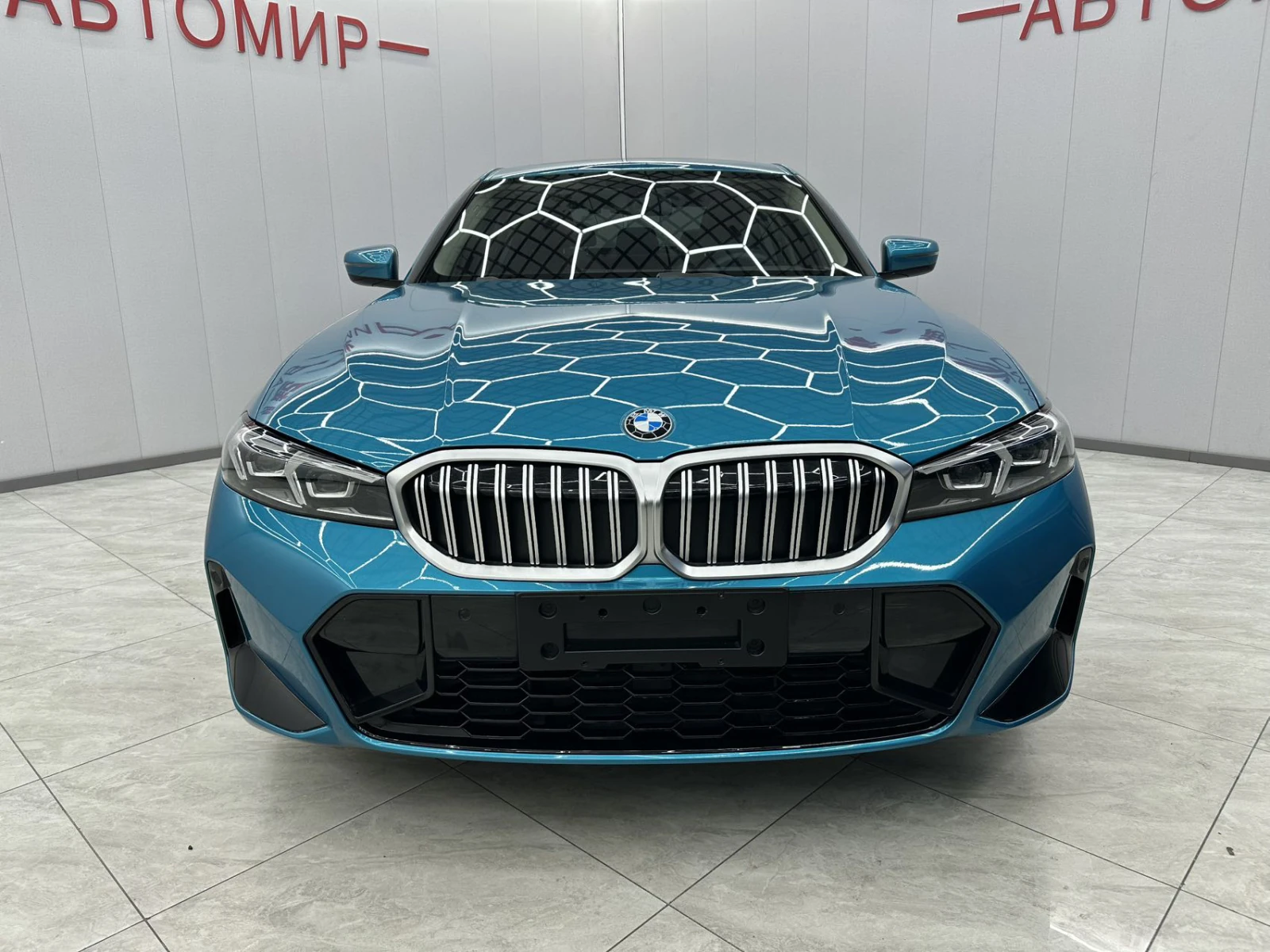 BMW 3 серии, 2022г., задний привод, автомат