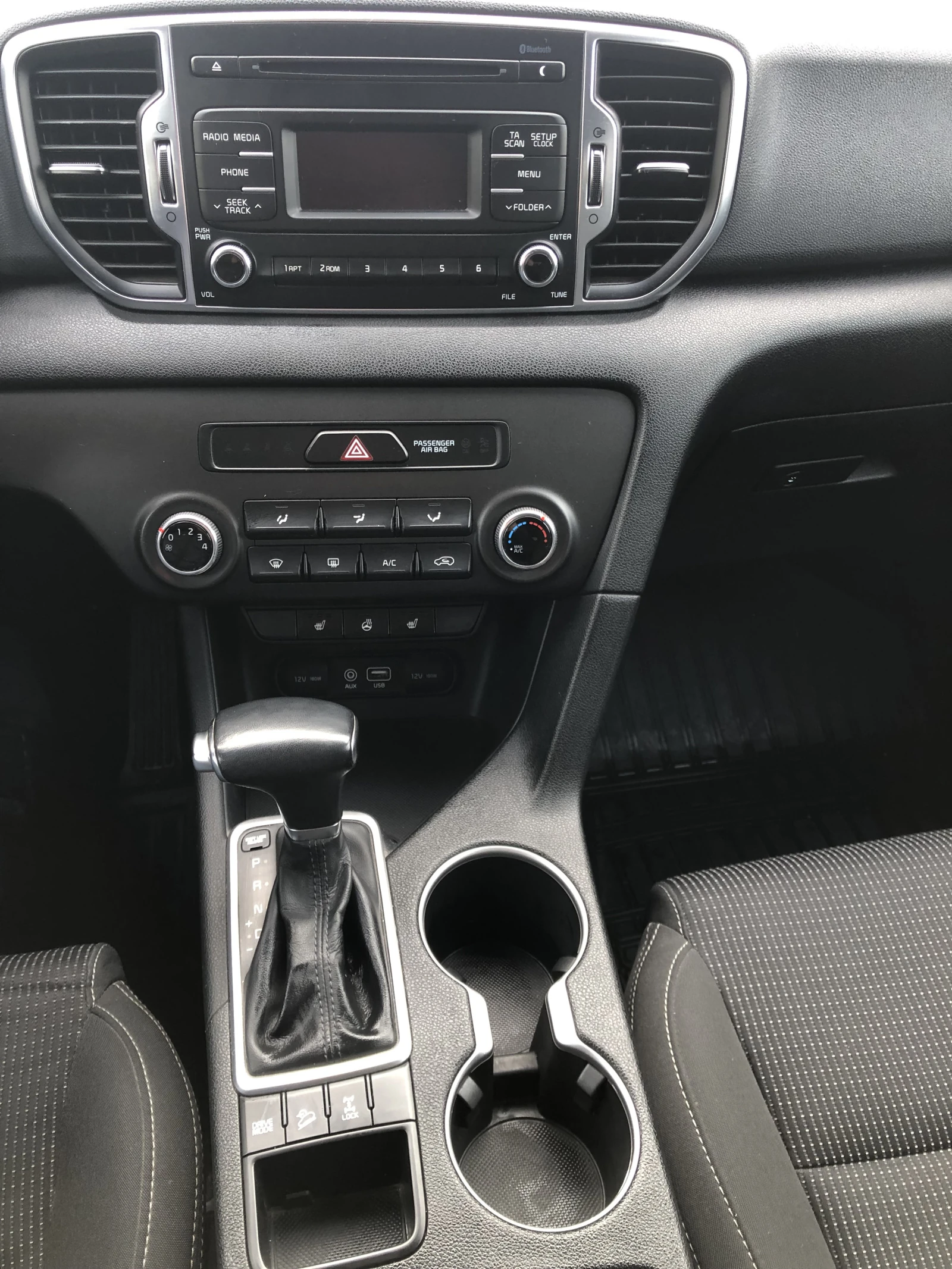 Kia Sportage, 2016г, передний привод, автомат