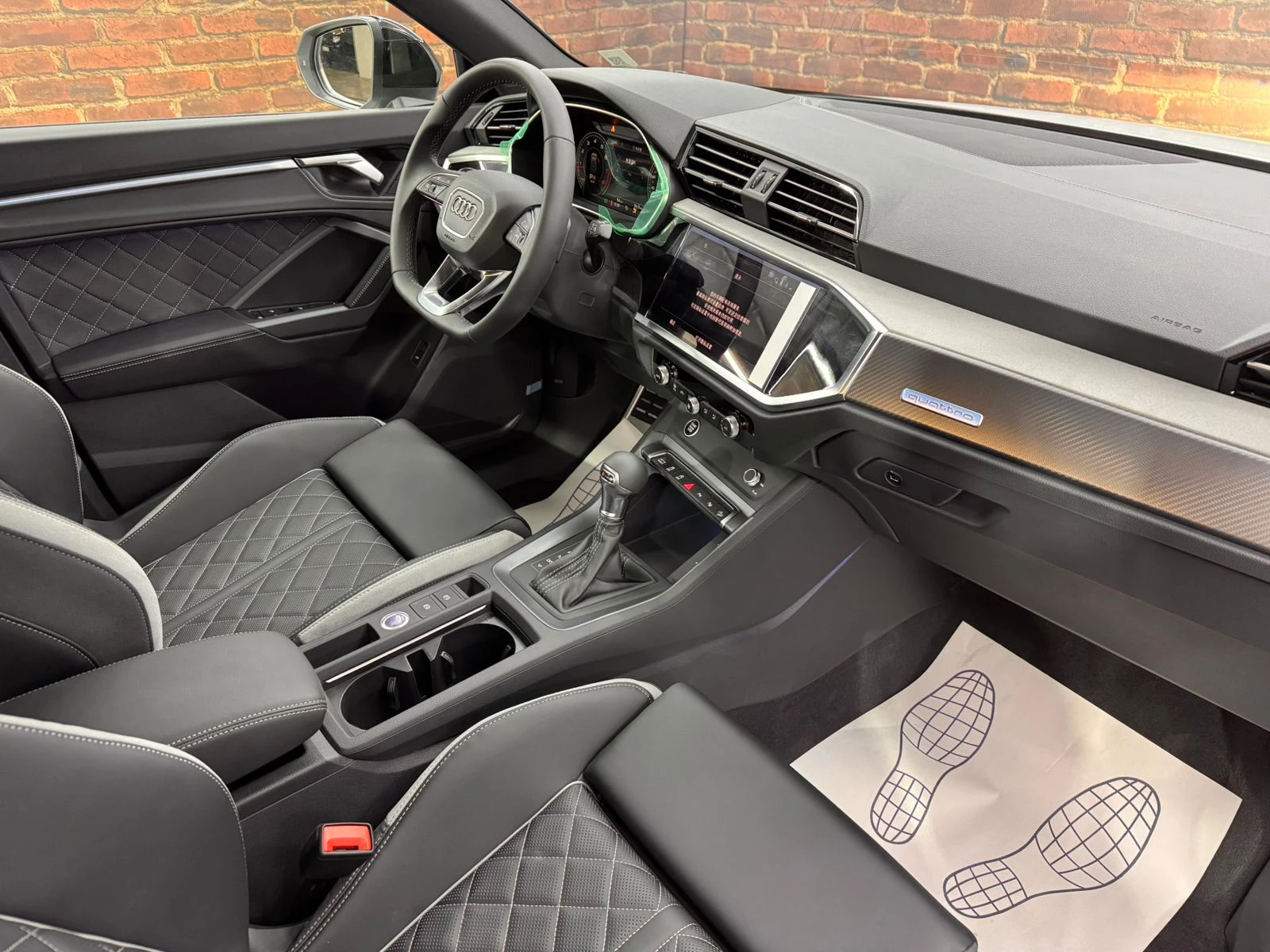 Audi Q3, 2025г, полный привод, робот