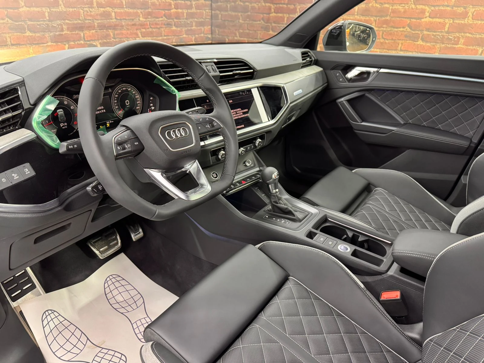 Audi Q3, 2025г, полный привод, робот