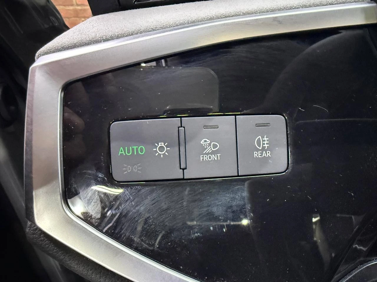 Audi Q3, 2025г, передний привод, робот