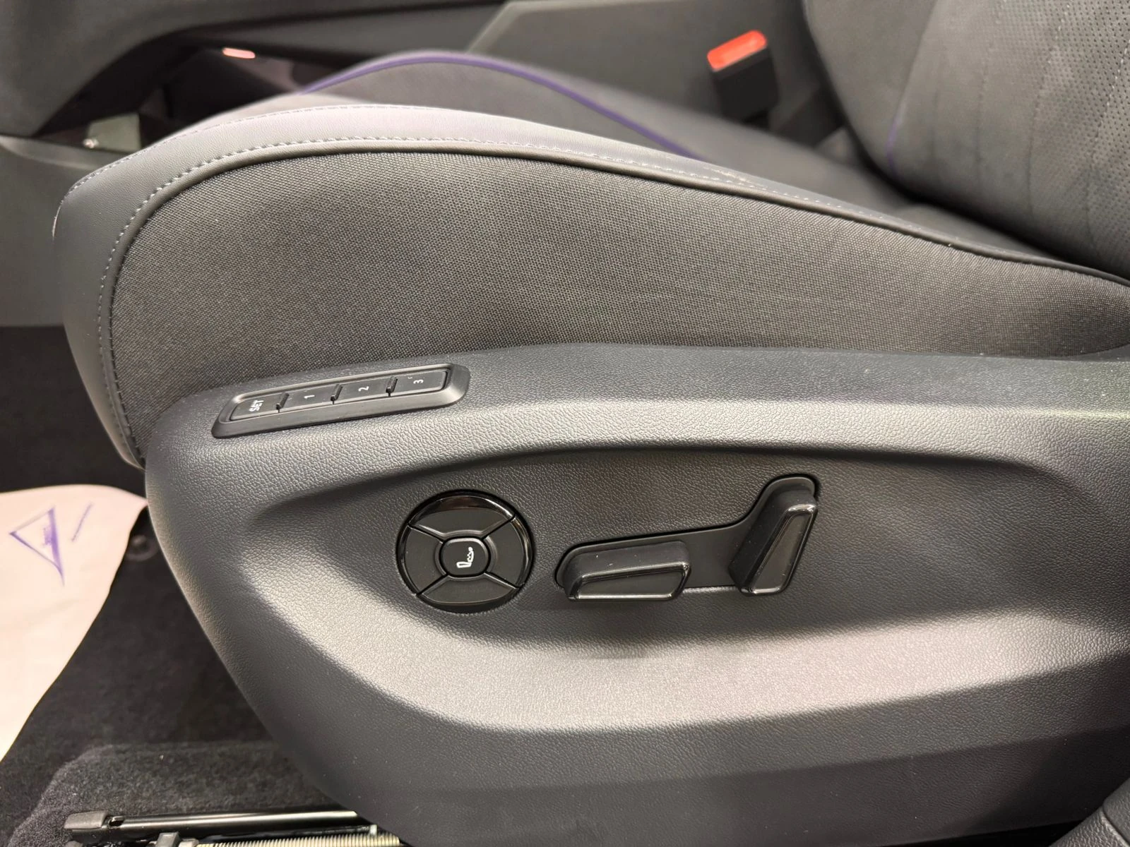 Volkswagen Tiguan, 2025г, полный привод, робот