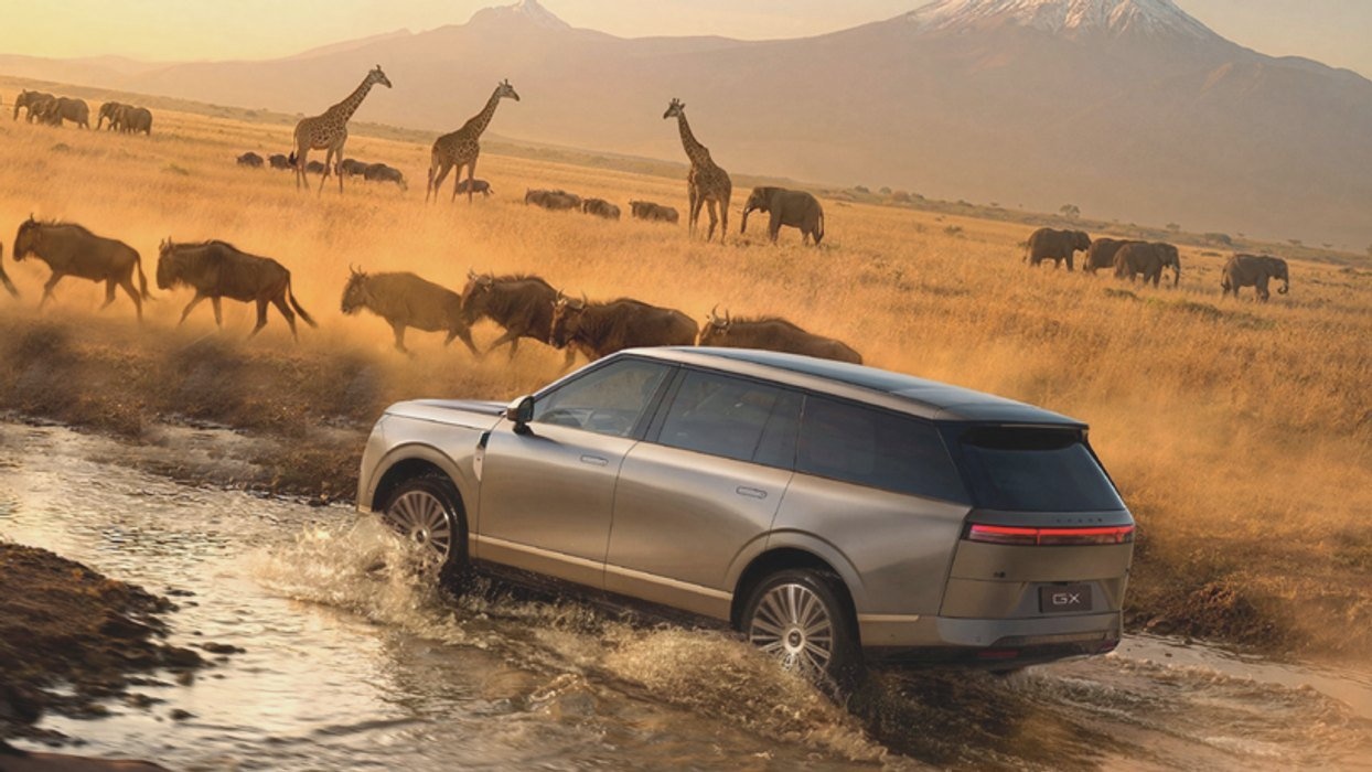 Xpeng запустил производство нового флагманского кроссовера GX.