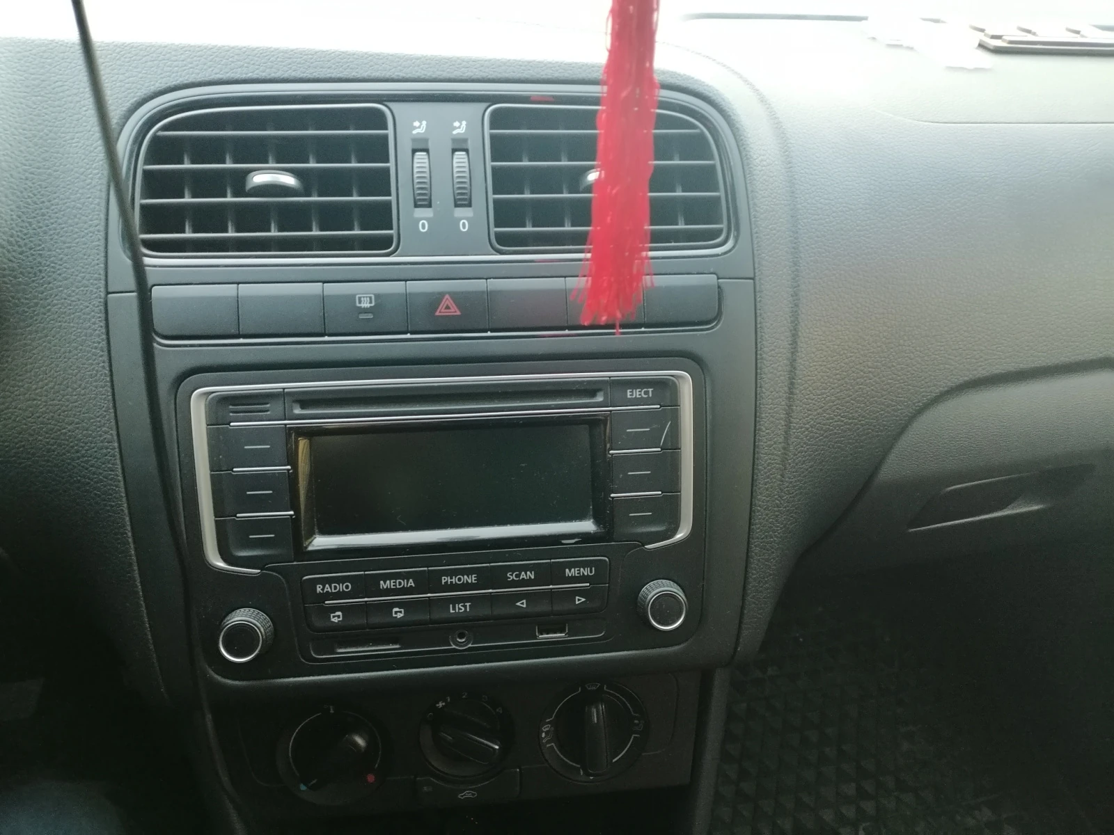 Volkswagen Polo, 2018г, передний привод, механика