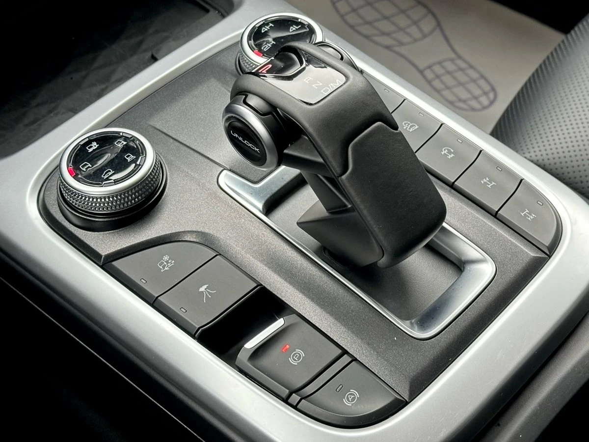 Tank 300, 2024г, полный привод, автомат