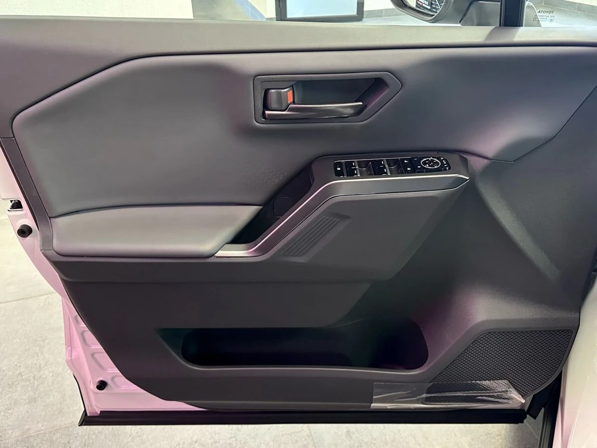 Toyota RAV4, 2026г, полный привод, вариатор