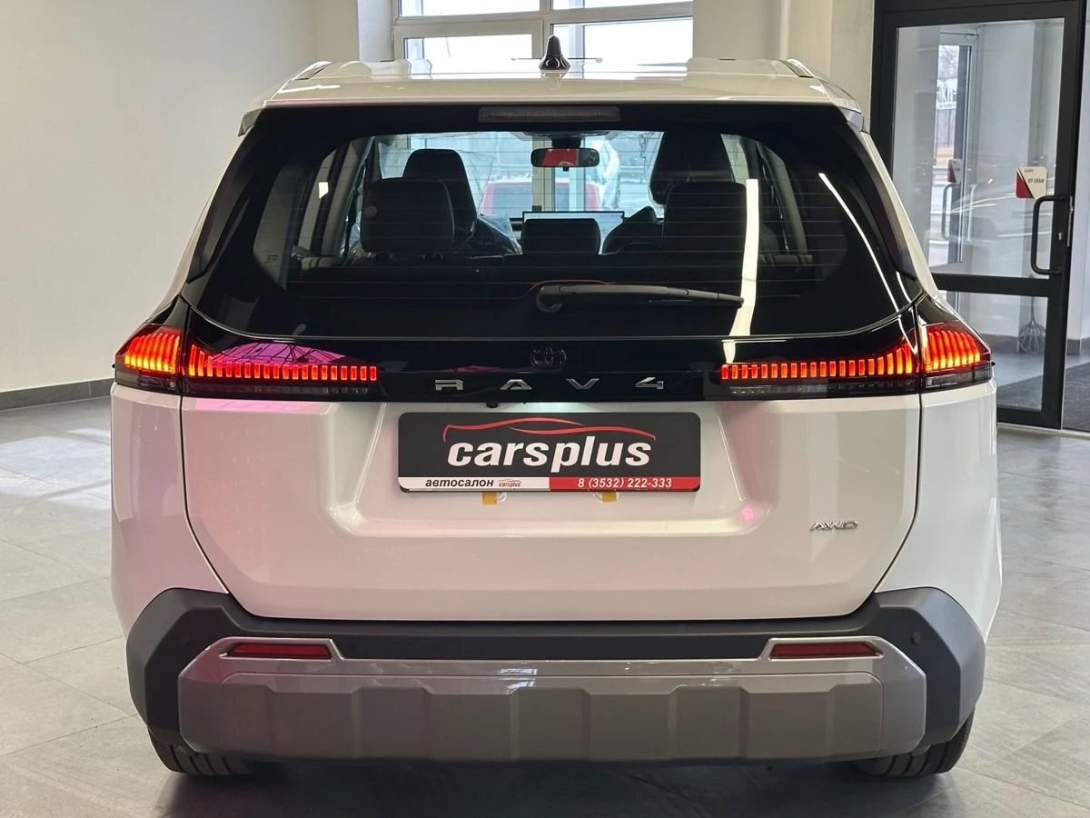 Toyota RAV4, 2026г, полный привод, вариатор