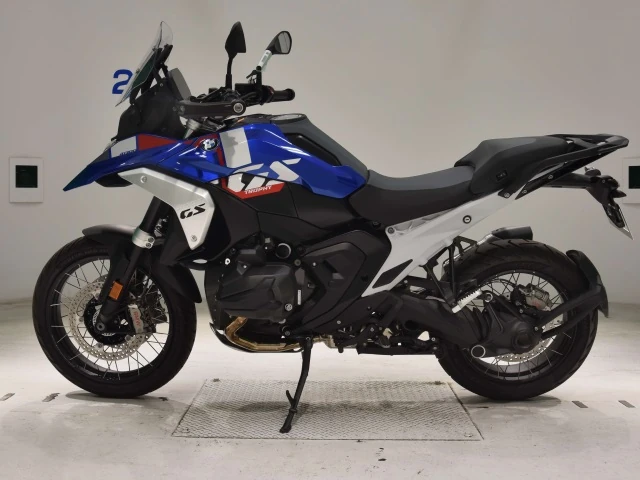 BMW R 1300 GS, 2023г, Кардан привод, 6 передач