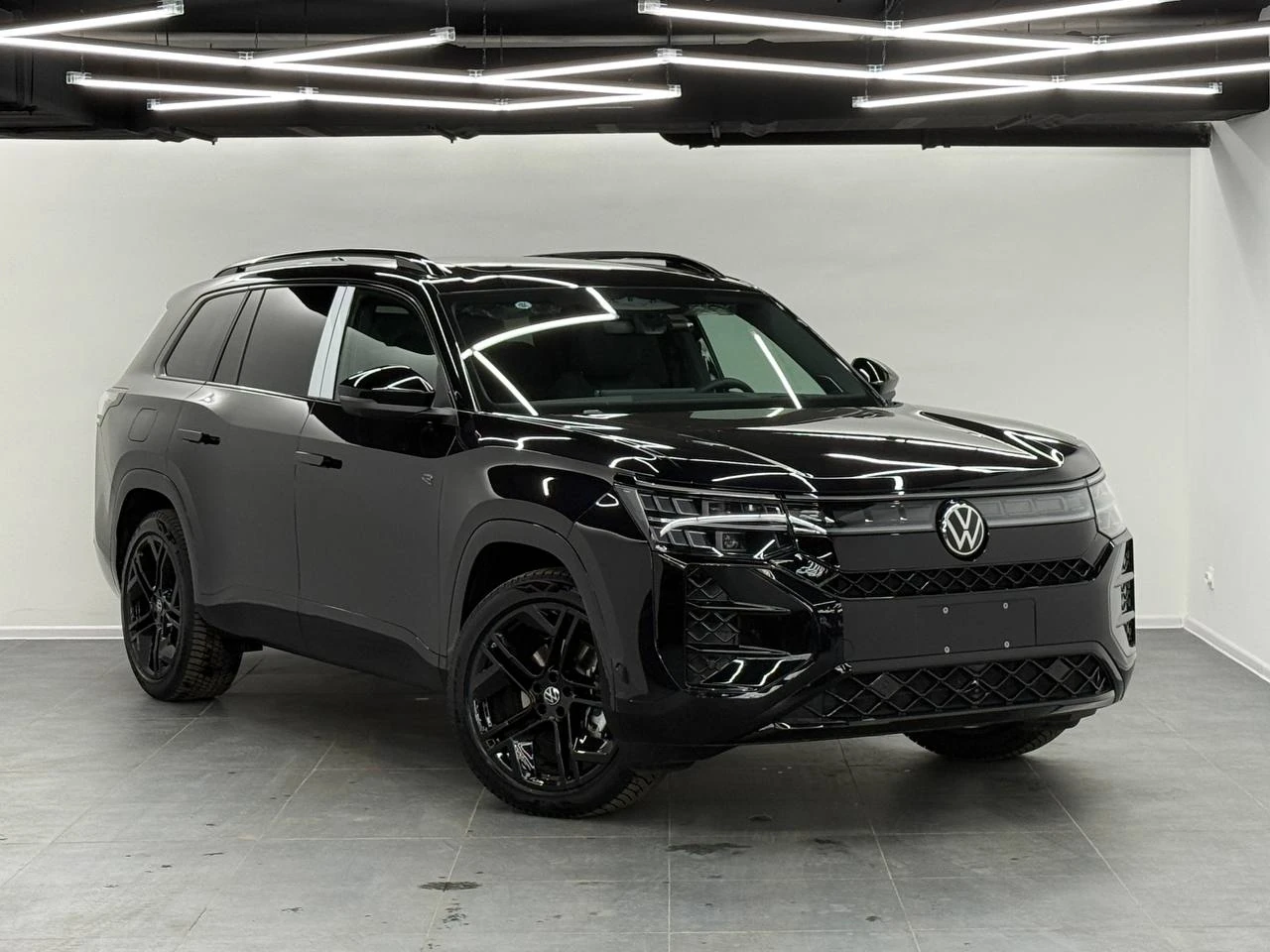 Volkswagen Teramont, 2026г, полный привод, робот