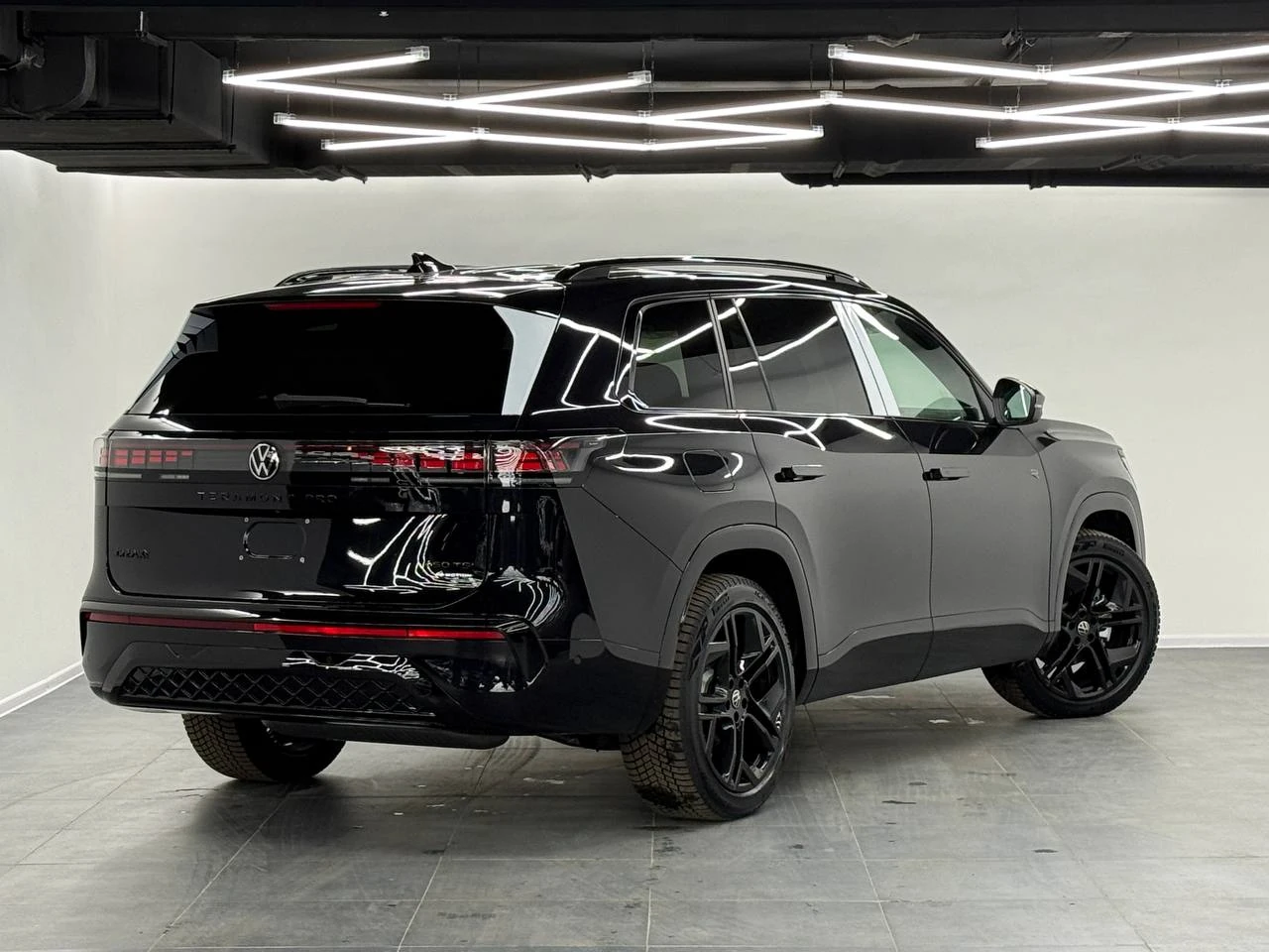 Volkswagen Teramont, 2026г, полный привод, робот