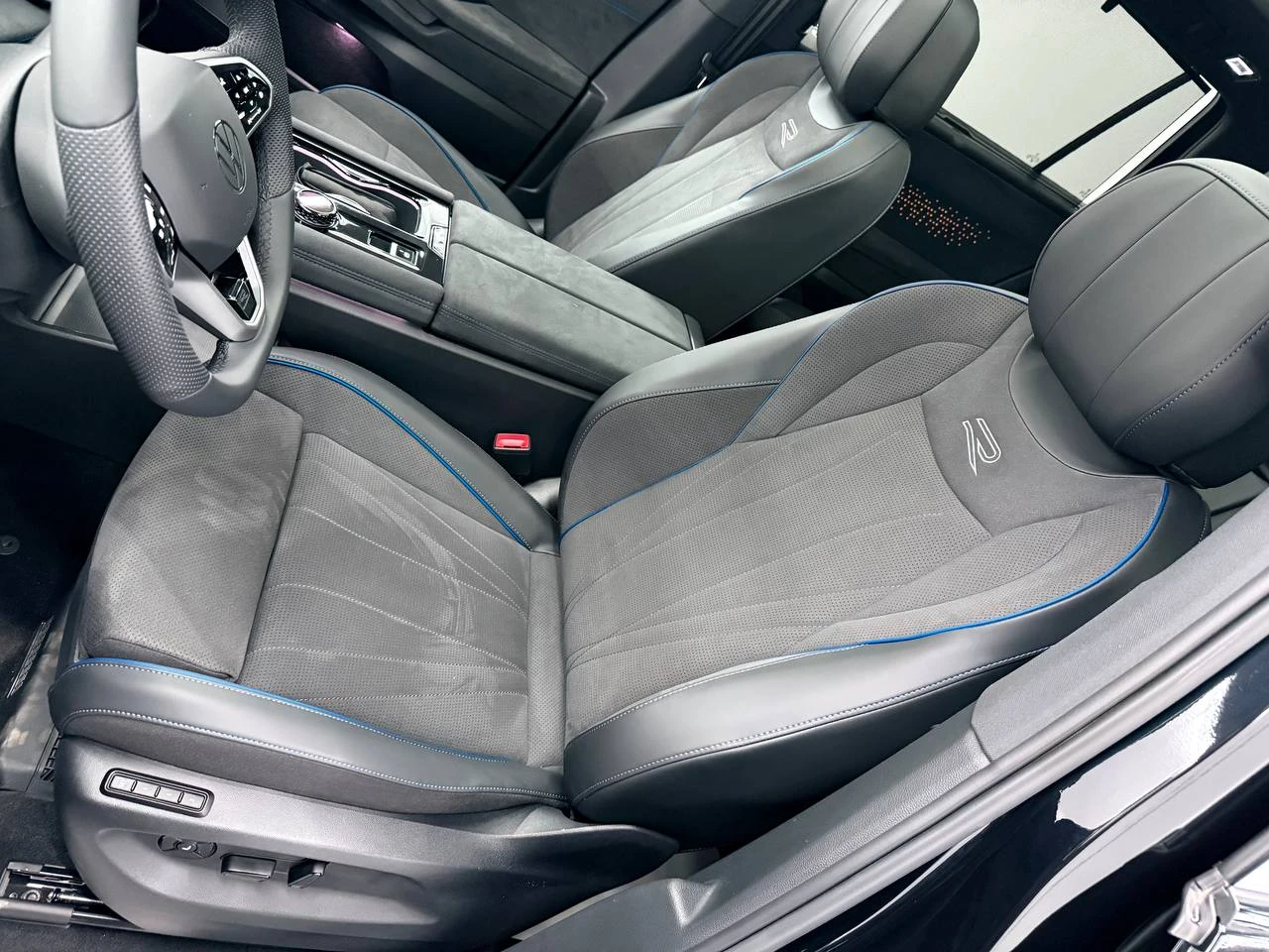 Volkswagen Teramont, 2026г, полный привод, робот