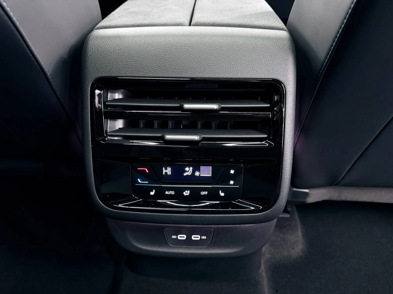 Volkswagen Teramont, 2026г, полный привод, робот