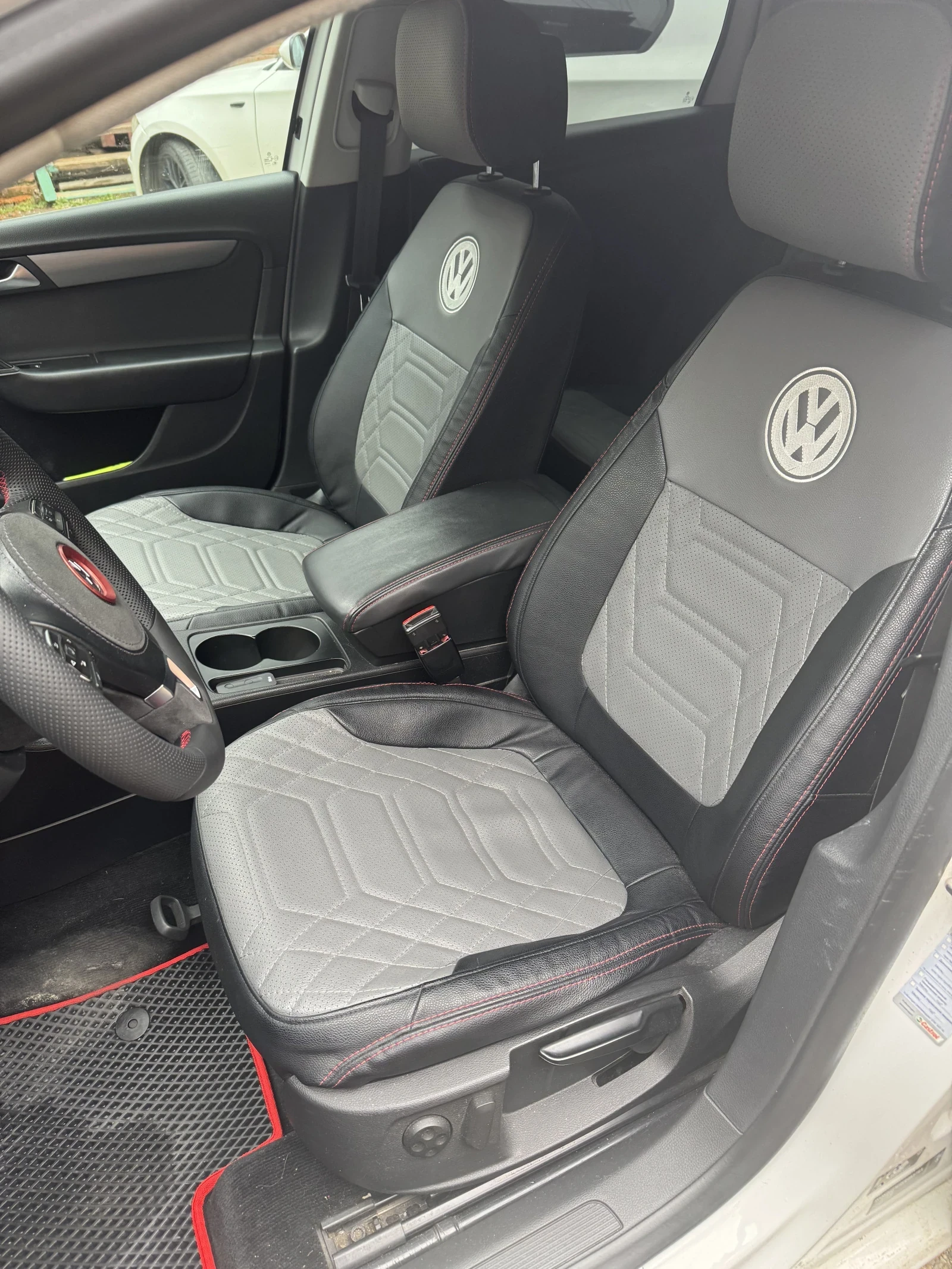 Volkswagen Passat, 2011г, передний привод, робот