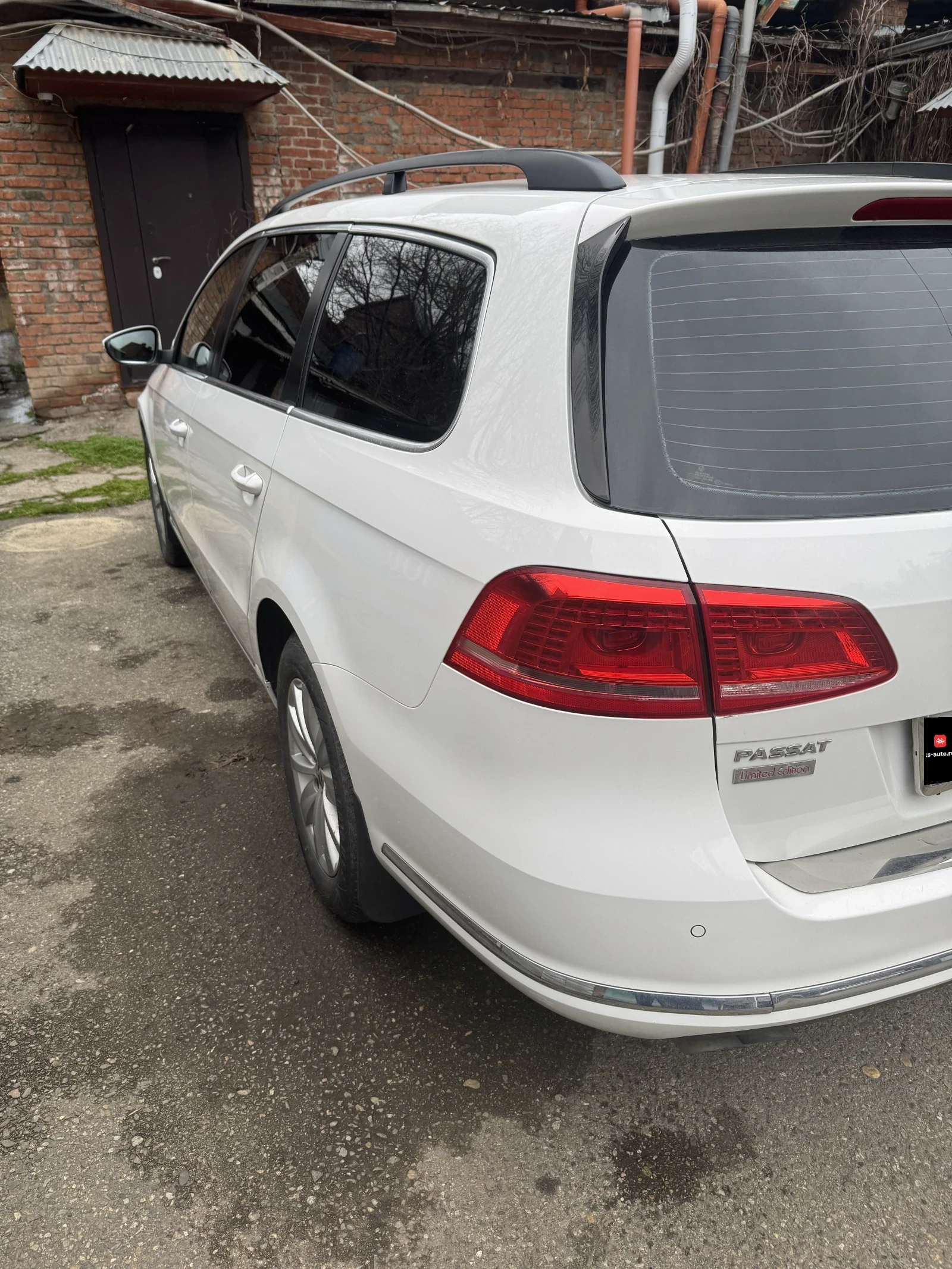 Volkswagen Passat, 2011г, передний привод, робот