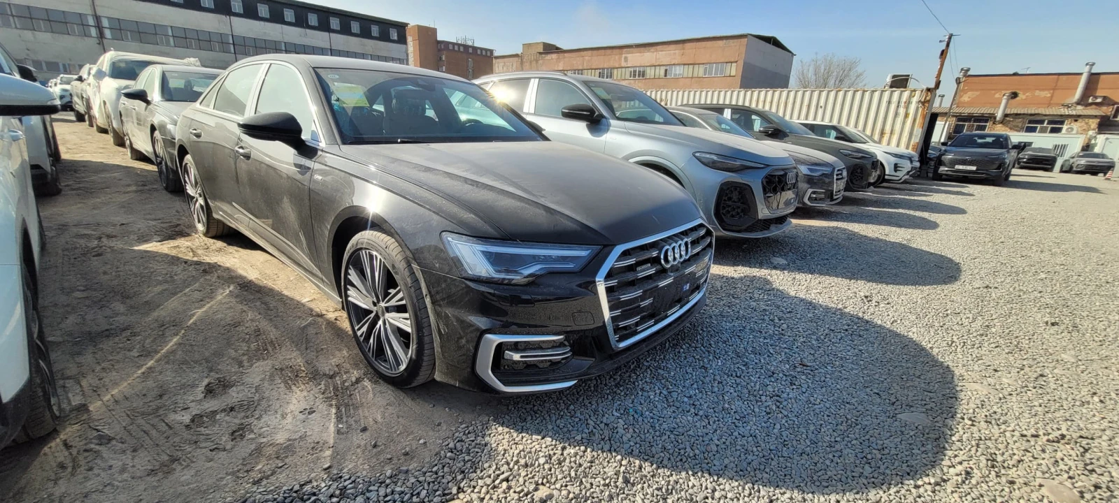 Audi A6, 2025г, полный привод, робот