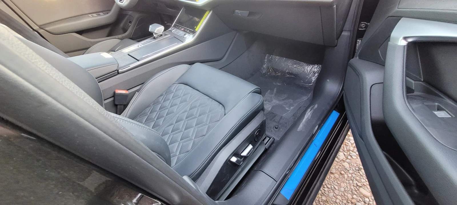 Audi A6, 2025г, полный привод, робот