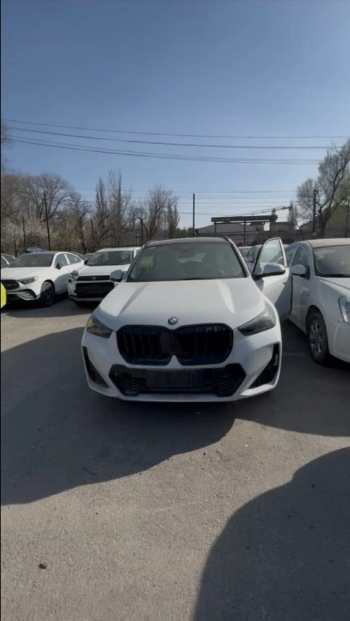 BMW X1, 2025г, полный привод, робот