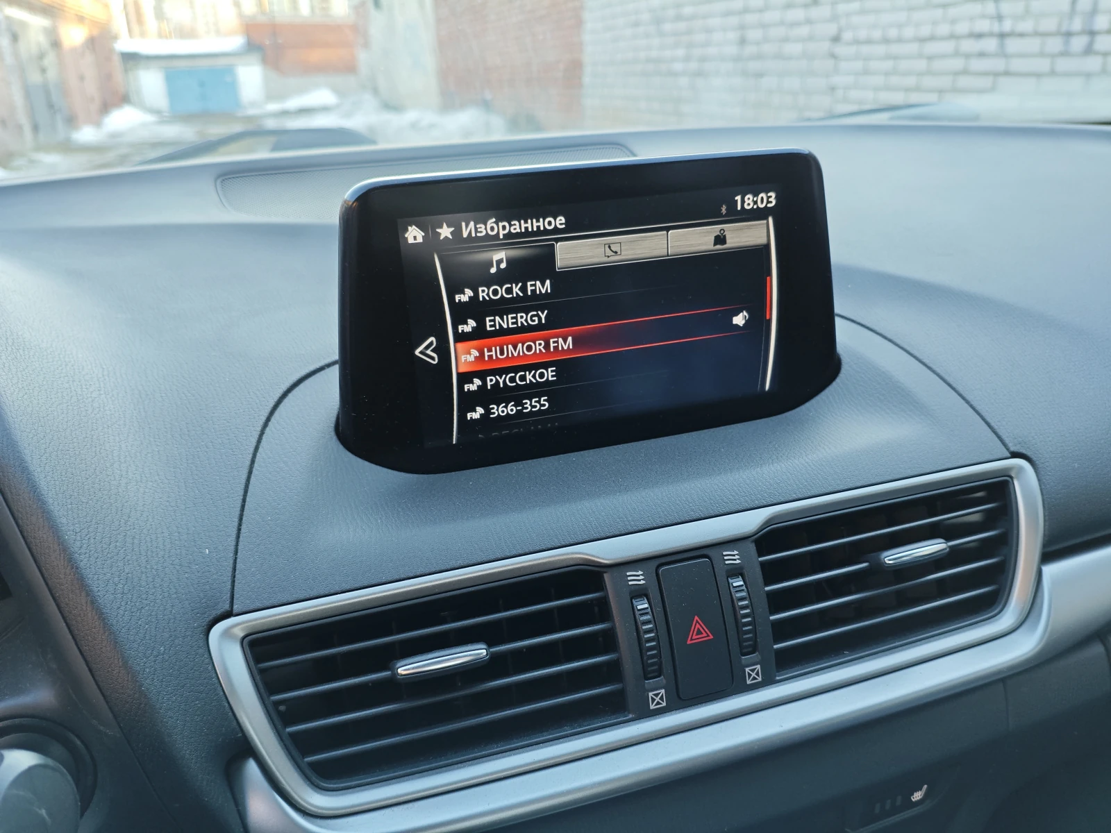 Mazda 3, 2018г, передний привод, автомат